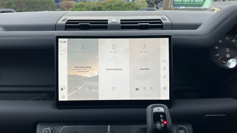 Land Rover Defender 3.0 D350 X-Dynamic SE 110 5dr Auto Diesel Estate